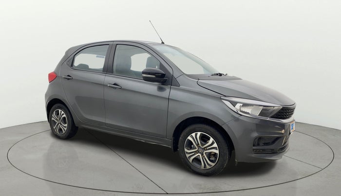 2023 Tata Tiago XT PETROL, Petrol, Manual, 30,028 km, Right Front Diagonal