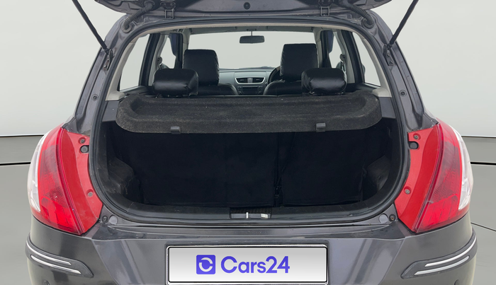 2015 Maruti Swift VXI, Petrol, Manual, 35,040 km, Boot Open Zoomed View