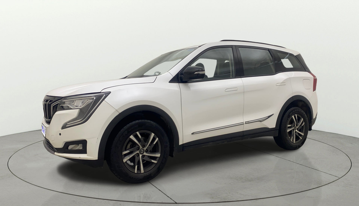2022 Mahindra XUV700 AX 5 P AT 5 STR, Petrol, Automatic, 22,173 km, Left Front Diagonal