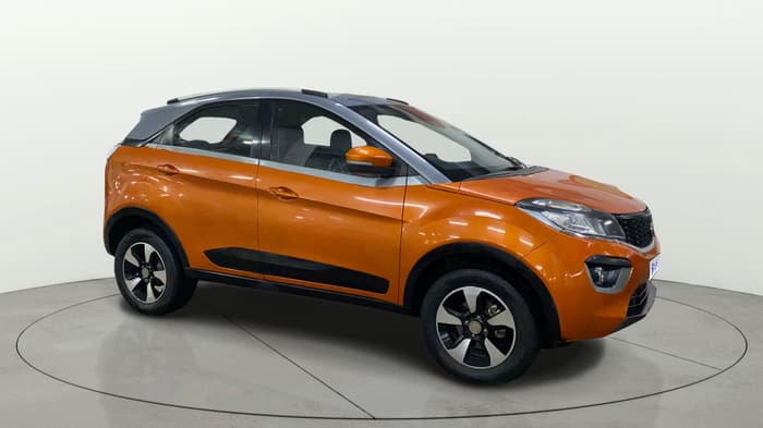 2018 Tata NEXON XZA PLUS PETROL DUAL TONE, Petrol, Automatic, 81,056 km, Right Front Diagonal