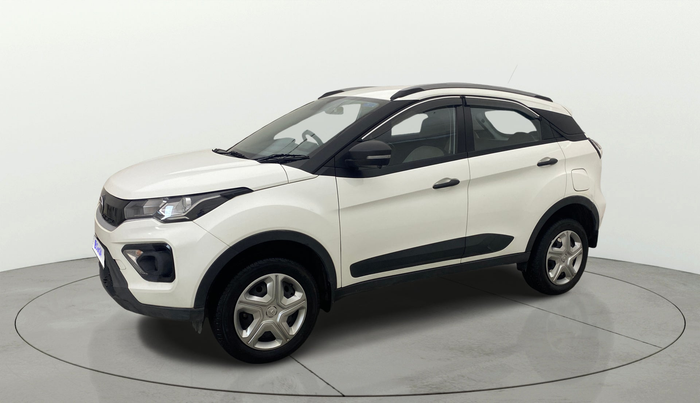 2023 Tata NEXON XM PETROL, Petrol, Manual, 27,285 km, Left Front Diagonal
