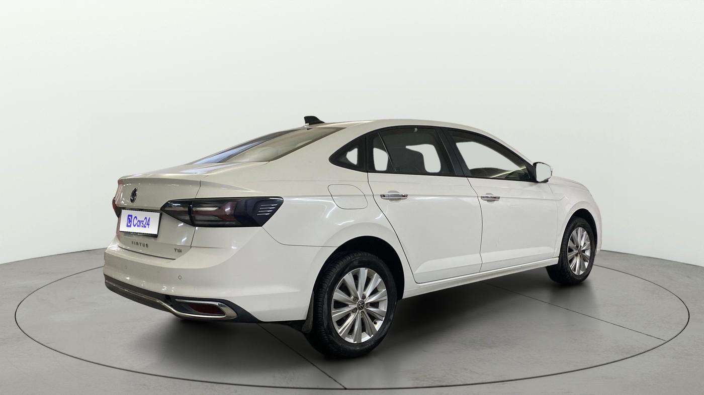2024 Volkswagen VIRTUS HIGHLINE TSI 1.0 MT, Petrol, Manual, 6,662 km, Right Back Diagonal
