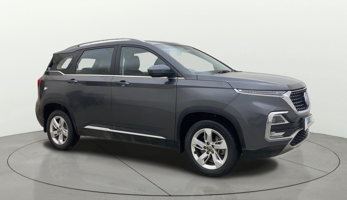 2022 MG HECTOR SHINE 1.5 PETROL TURBO MT, Petrol, Manual, 24,799 km, Right Front Diagonal