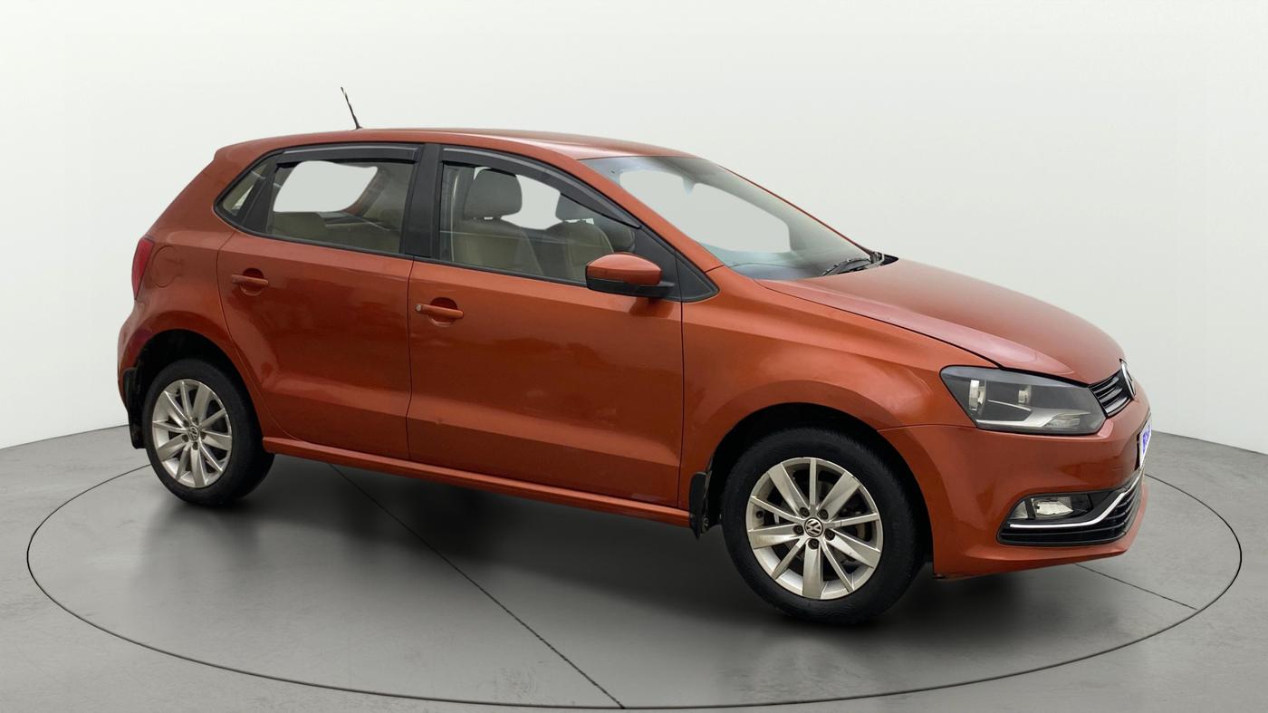 2015 Volkswagen Polo HIGHLINE1.2L, Petrol, Manual, 91,954 km, Right Front Diagonal