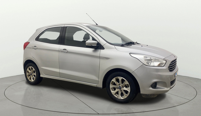 2016 Ford Figo Aspire TITANIUM 1.5 PETROL AT, Petrol, Automatic, 90,179 km, Right Front Diagonal