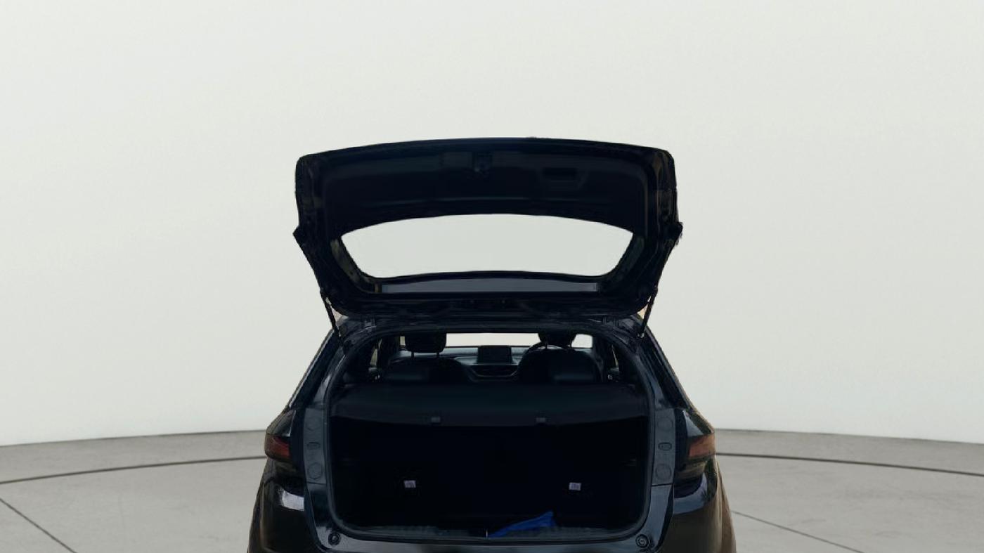 2022 Tata ALTROZ XZA PLUS DARK EDTION, Petrol, Automatic, 26,332 km, Boot Door Open