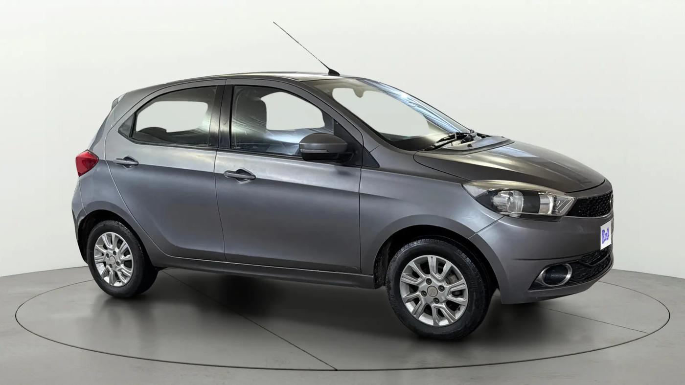 2018 Tata Tiago XZA PETROL, Petrol, Automatic, 38,100 km, Right Front Diagonal