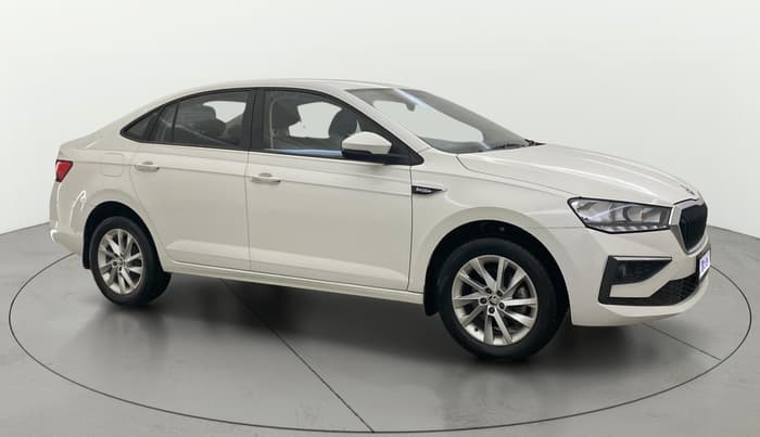 2023 Skoda SLAVIA AMBITION 1.0L TSI MT, Petrol, Manual, 16,301 km, SRP