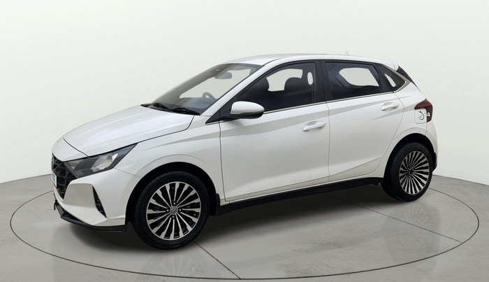 2022 Hyundai NEW I20 SPORTZ 1.5 MT, Diesel, Manual, 76,841 km, Left Front Diagonal