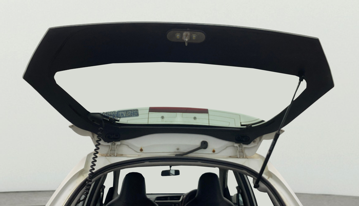 2017 Honda Brio VX AT, Petrol, Automatic, 50,114 km, Boot Door Open