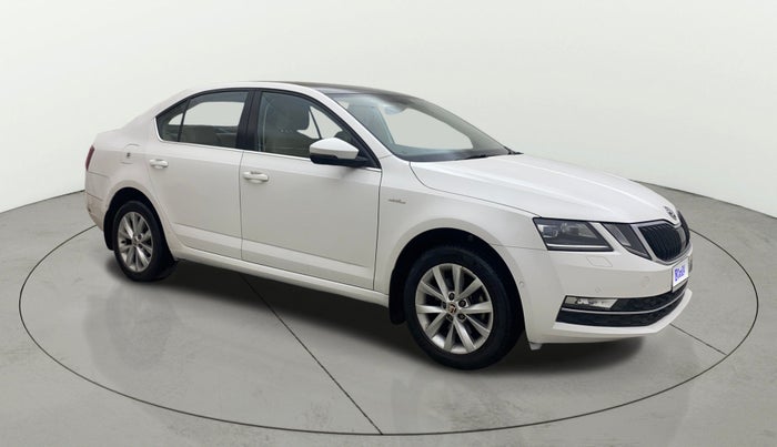 2017 Skoda Octavia 2.0 TDI L&K AT, Diesel, Automatic, 69,518 km, Right Front Diagonal