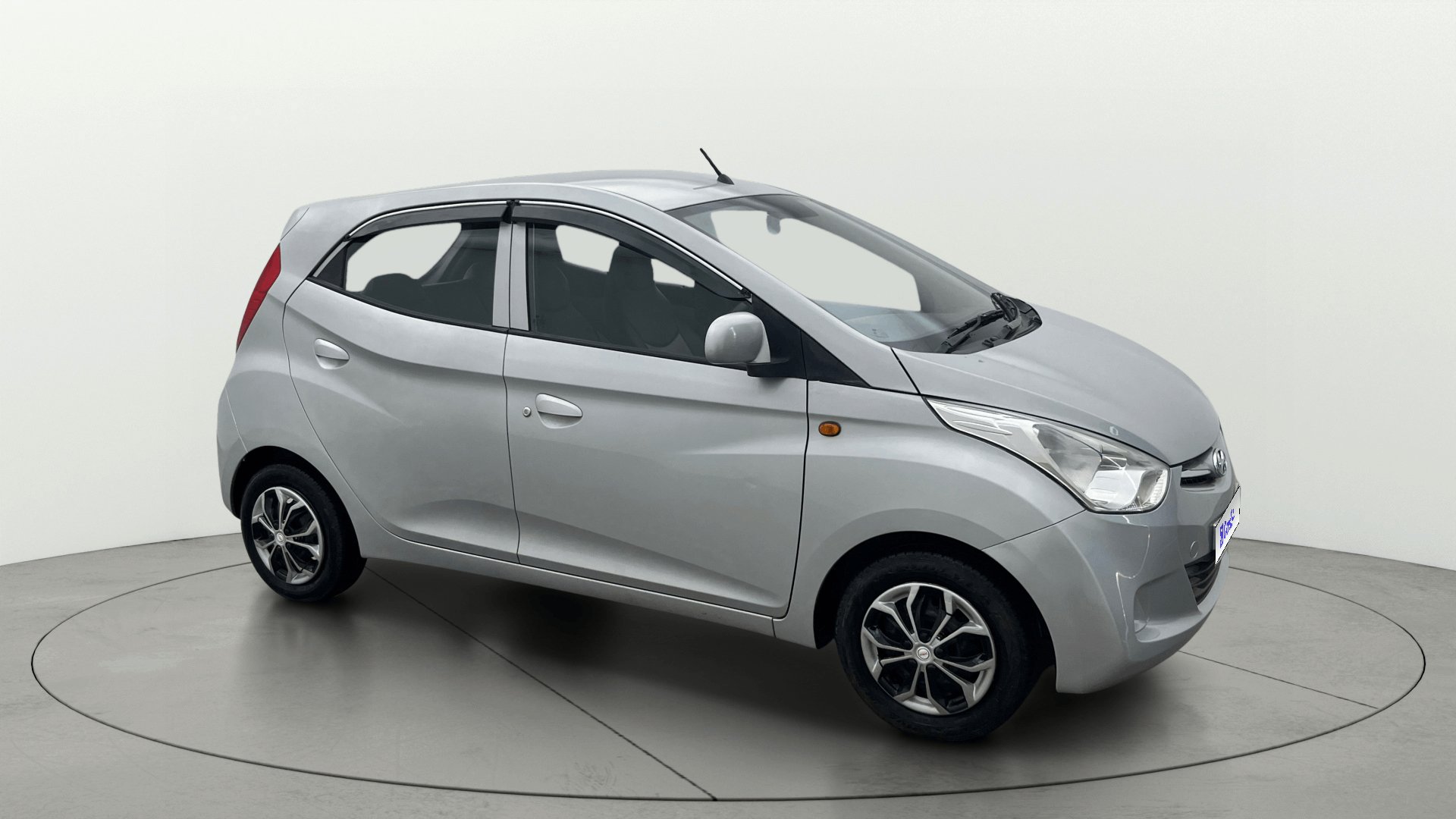 2016 Hyundai EON MAGNA + 2016 Hyundai EON MAGNA +