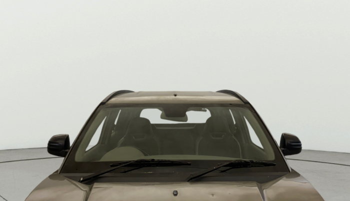 2016 Mahindra Kuv100 K2 6 STR, Petrol, Manual, 38,585 km, Front Windshield
