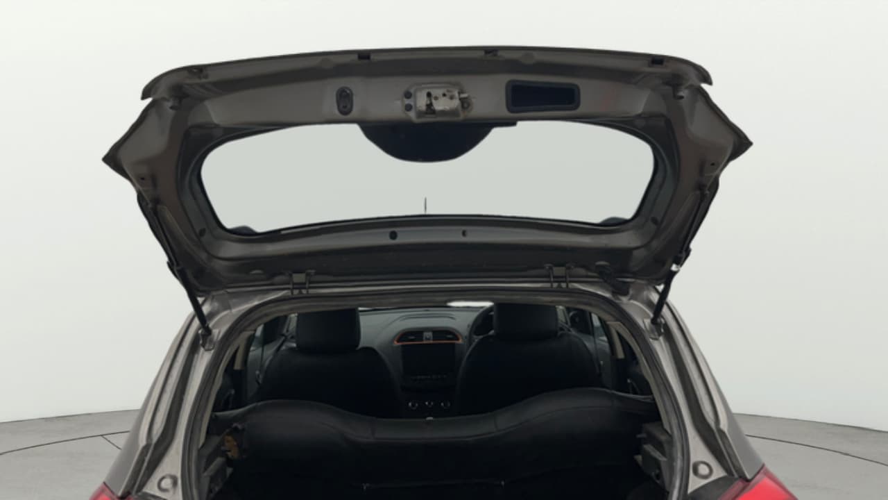 2018 Tata TIAGO NRG PETROL, Petrol, Manual, 98,734 km, Boot Door Open