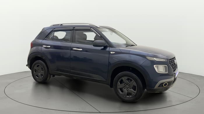 2021 Hyundai VENUE E 1.2, Petrol, Manual, 56,707 km, Right Front Diagonal