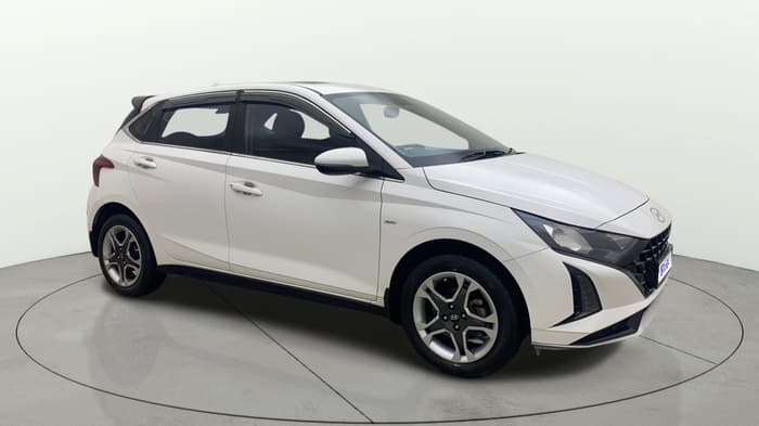 2024 Hyundai NEW I20 Sportz (O) 1.2 IVT, Petrol, Automatic, 36,096 km, Right Front Diagonal