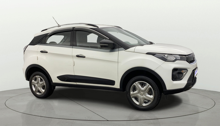 2020 Tata NEXON XM PETROL, Petrol, Manual, 70,532 km, Right Front Diagonal