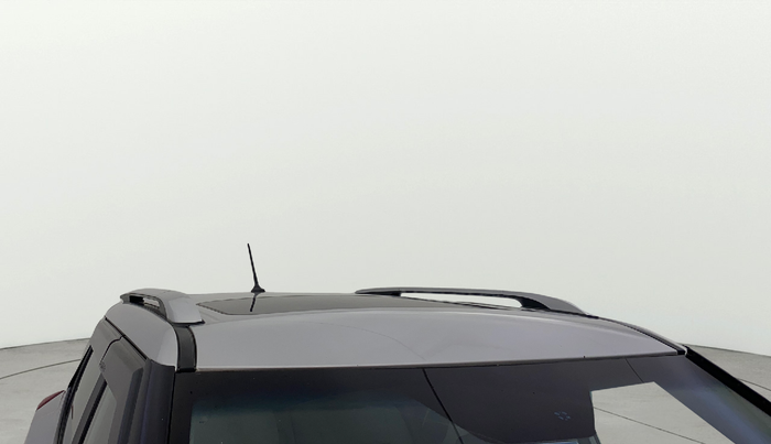 2020 Mahindra XUV300 W8 (O) 1.2 PETROL, Petrol, Manual, 40,915 km, Roof