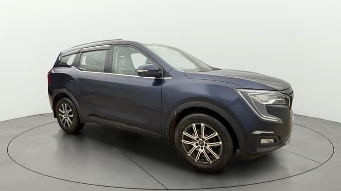 2023 Mahindra XUV700 AX 7 LUXURY D MT 7 STR, Diesel, Manual, 64,293 km, Right Front Diagonal