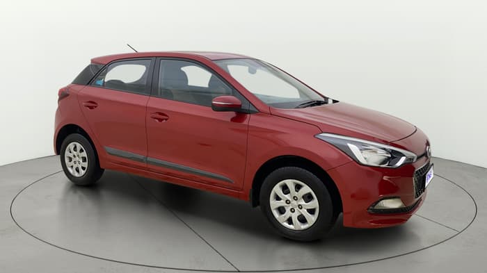 2016 Hyundai Elite i20 SPORTZ 1.4 CRDI, Diesel, Manual, 1,43,837 km, Right Front Diagonal