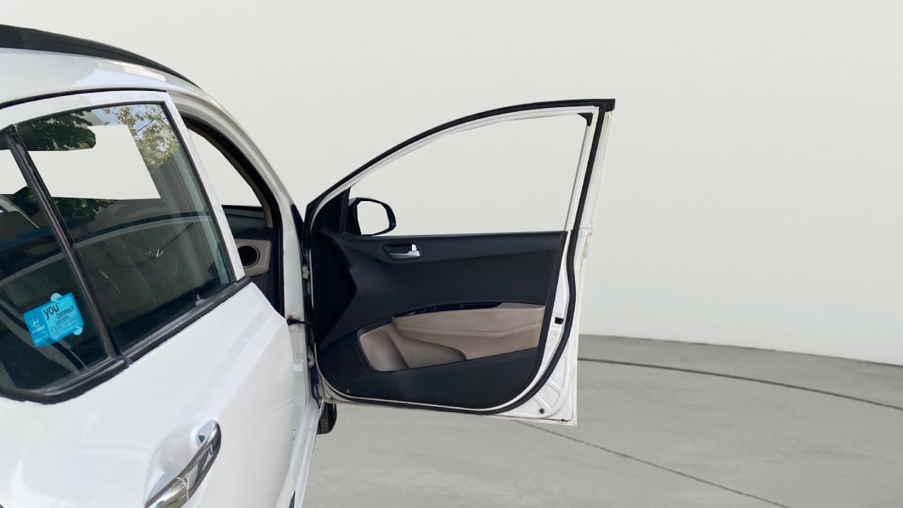 2015 Hyundai Grand i10 ASTA AT 1.2 KAPPA VTVT, Petrol, Automatic, 78,121 km, RHS Front Door