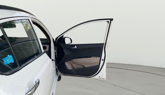 2015 Hyundai Grand i10 ASTA AT 1.2 KAPPA VTVT, Petrol, Automatic, 78,121 km, RHS Front Door