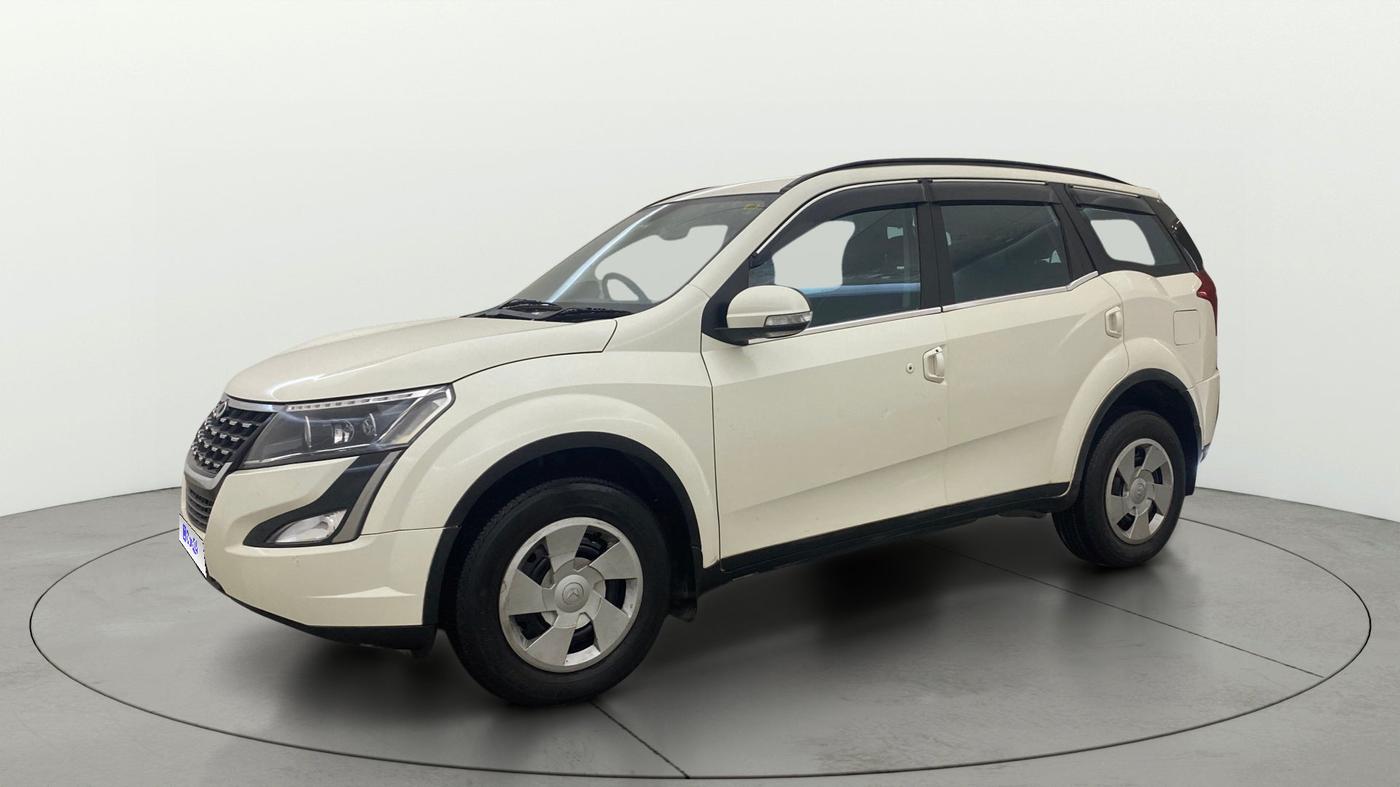 2020 Mahindra XUV500 W7, Diesel, Manual, 62,010 km, Left Front Diagonal