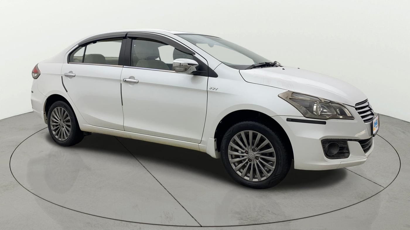 2016 Maruti Ciaz ZXI+ AT, Petrol, Automatic, 40,229 km, Right Front Diagonal