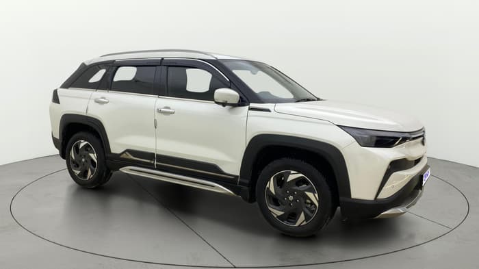 2025 Maruti Victoris Zxi Plus (O) 1.5 MT, Petrol, Manual, 6,546 km, Right Front Diagonal