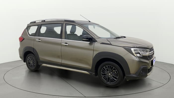 2019 Maruti XL6 ALPHA AT, Petrol, Automatic, 77,418 km, Right Front Diagonal