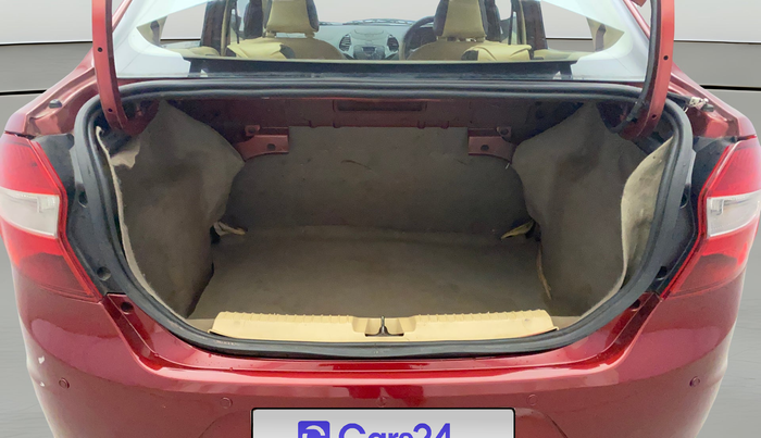 2015 Ford Figo Aspire TREND 1.2 PETROL, Petrol, Manual, 1,14,806 km, Boot Open Zoomed View