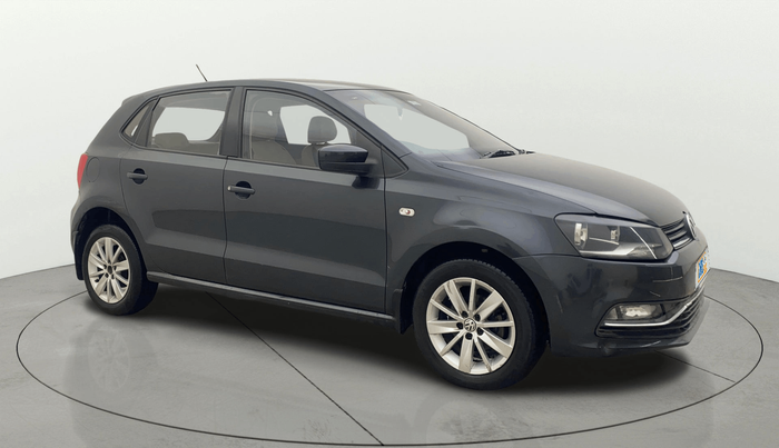 2014 Volkswagen Polo HIGHLINE1.2L, Petrol, Manual, 70,578 km, Right Front Diagonal