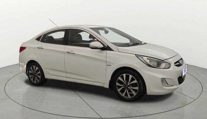 2013 Hyundai Verna FLUIDIC 1.6 CRDI SX OPT, Diesel, Manual, 86,285 km, Right Front Diagonal