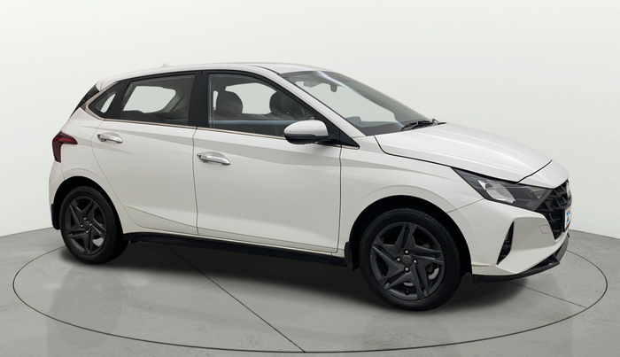2021 Hyundai NEW I20 SPORTZ 1.2 MT, Petrol, Manual, 34,435 km, Right Front Diagonal