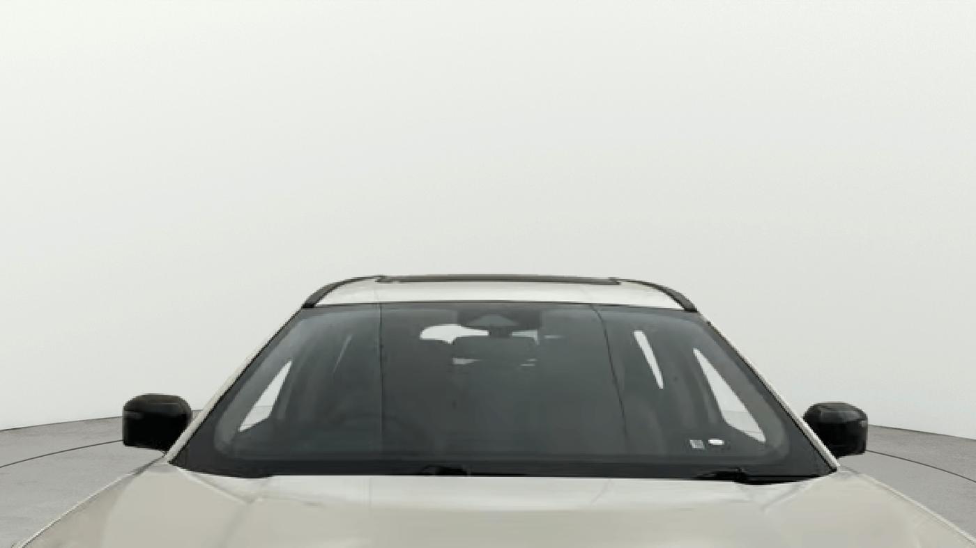 2023 Tata Safari XZA PLUS O 6STR, Diesel, Automatic, 1,11,940 km, Front Windshield