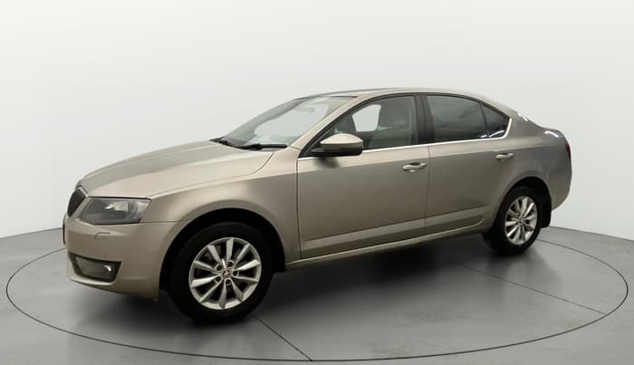 2017 Skoda Octavia STYLE PLUS AT 1.8 TSI, Petrol, Automatic, 1,03,026 km, Left Front Diagonal