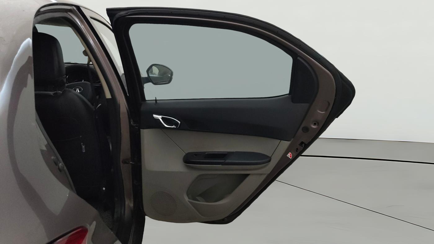 2019 Tata Tiago XZ PLUS PETROL, Petrol, Manual, 30,627 km, RHS Rear Door