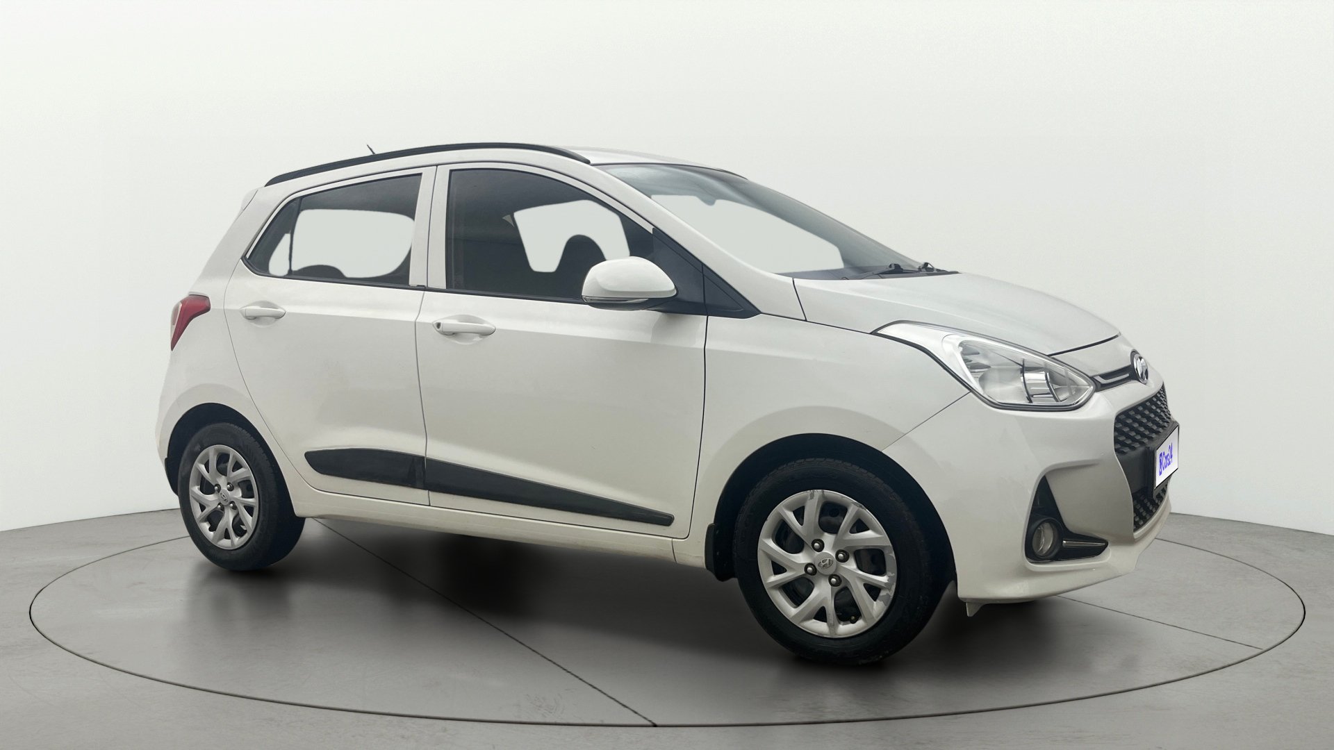 2018 Hyundai Grand i10 SPORTZ U2 1.2 CRDI 2018 Hyundai Grand i10 SPORTZ U2 1.2 CRDI