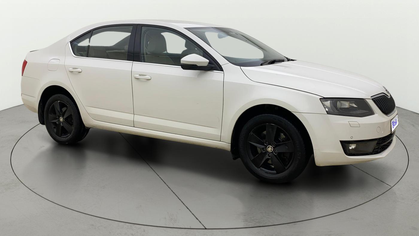 2017 Skoda Octavia AMBITION PLUS AT 1.8 TSI, Petrol, Automatic, 64,017 km, SRP
