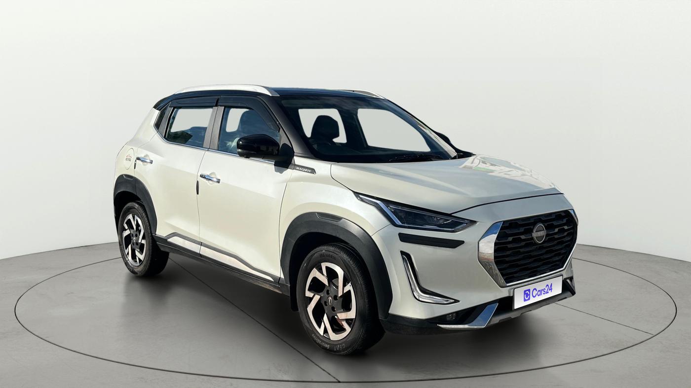2022 Nissan MAGNITE XV PREMIUM TURBO (O) CVT DUAL TONE, Petrol, Automatic, 28,245 km, Right Front Diagonal