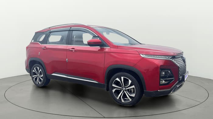 2025 MG HECTOR SHARP PRO 1.5 PETROL TURBO CVT PETROL, Petrol, Automatic, 9,726 km, Right Front Diagonal