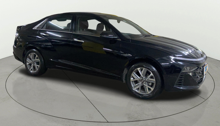 2025 Hyundai Verna  SX 1.5 MPI IVT, Petrol, Automatic, 10,992 km, Right Front Diagonal