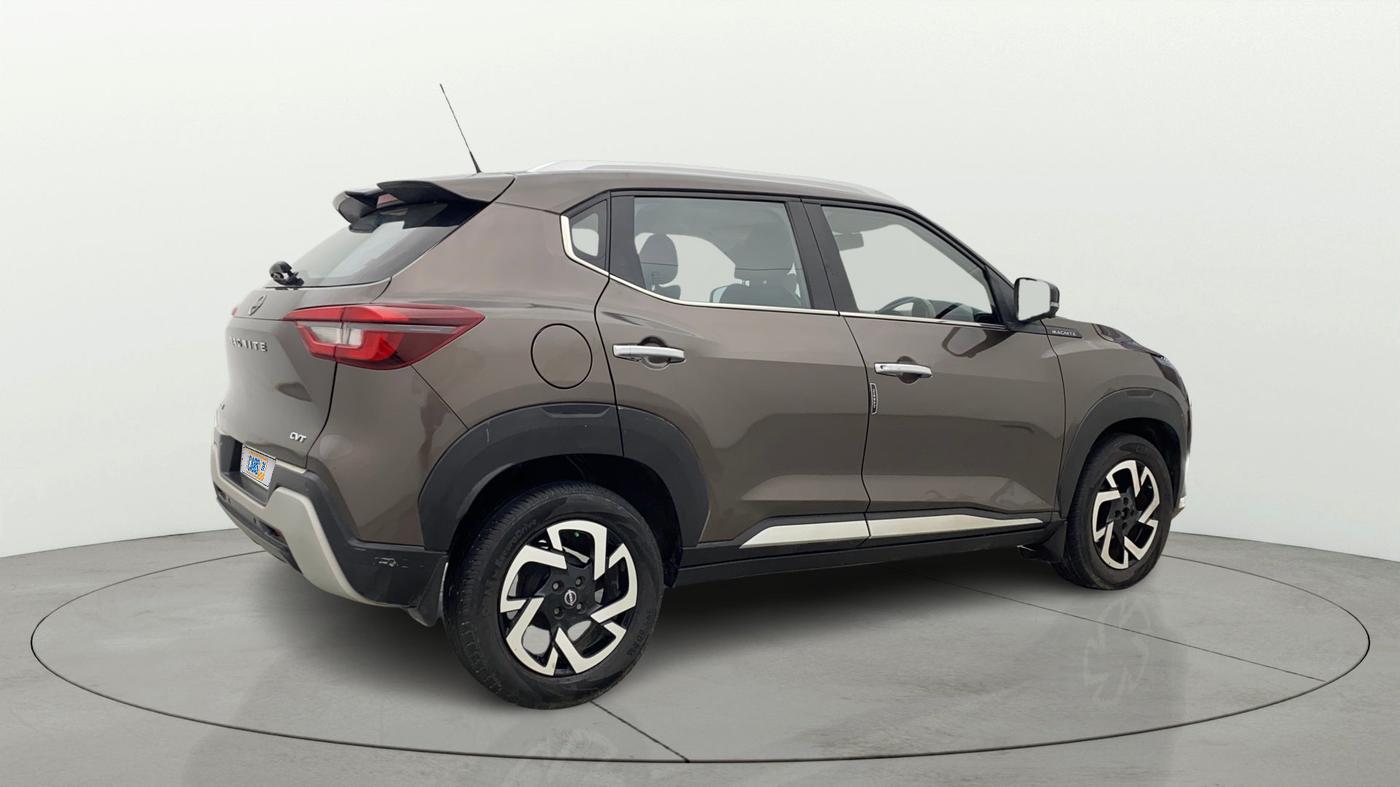 2021 Nissan MAGNITE XV PREMIUM TURBO CVT, Petrol, Automatic, 25,621 km, Right Back Diagonal