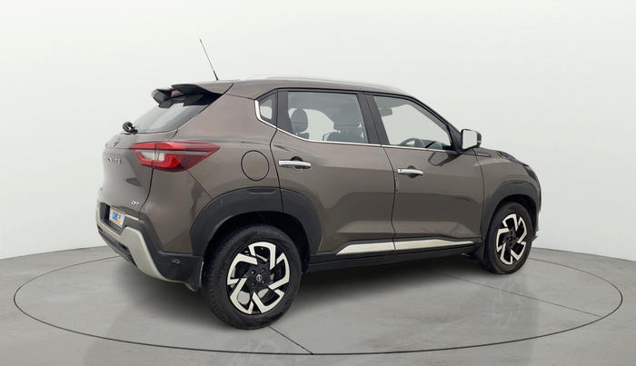 2021 Nissan MAGNITE XV PREMIUM TURBO CVT, Petrol, Automatic, 25,360 km, Right Back Diagonal