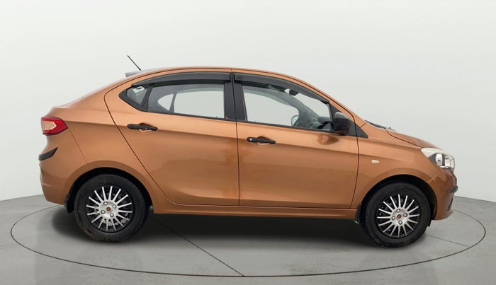 2018 Tata TIGOR XM PETROL, CNG, Manual, 1,15,652 km, Right Side View