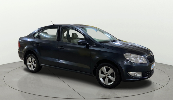 2016 Skoda Rapid 1.5 TDI CR STYLE PLUS AT, Diesel, Automatic, 95,810 km, Right Front Diagonal