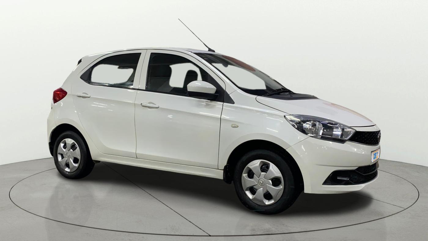 2017 Tata Tiago XT PETROL, Petrol, Manual, 45,432 km, Right Front Diagonal