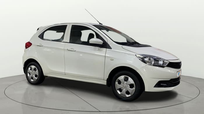 2017 Tata Tiago XT PETROL, Petrol, Manual, 45,432 km, Right Front Diagonal
