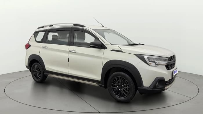 2020 Maruti XL6 ALPHA AT, Petrol, Automatic, 62,973 km, Right Front Diagonal