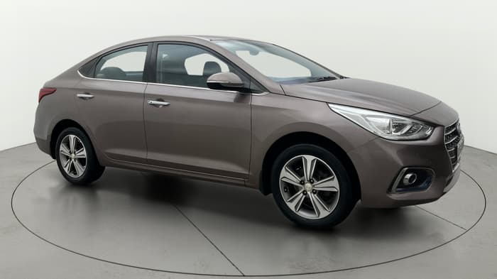 2018 Hyundai Verna 1.6 VTVT SX (O) AT, Petrol, Automatic, 30,361 km, Right Front Diagonal